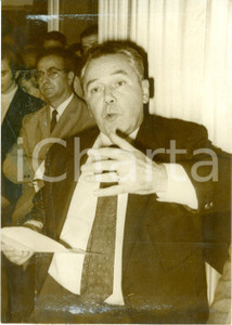 Fotografia d epoca originale 1969 BOUGIVAL F Le centriste Pierre SONNEVILLE Fotografia 1