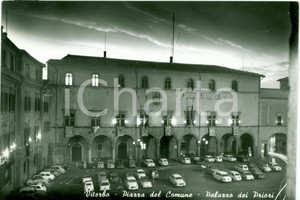 Cartolina originale da collezione 1965 ca VITERBO Piazza Palazzo dei Priori Cartolina VG 1