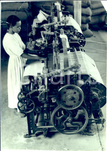 Fotografia d epoca originale 1940 DIRE DAUA ETIOPIA Scuola tessitura per indigene Foto DANNEGGIATA 1