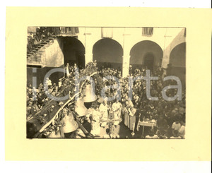 Fotografia d epoca originale 1950 ca NORD ITALIA Cerimonia di benedizione di nuove campane Foto 18x24 cm 1