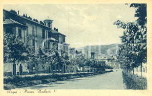 Cartolina originale da collezione 1940 ca ACQUI TERME AL Piazza UMBERTO I con viale alberato Cartolina FP NV 1