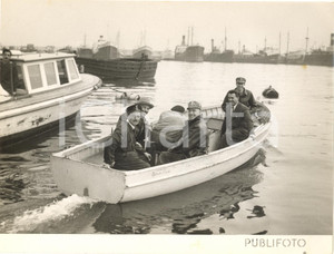 1953 GENOVA Guardia di Finanza del Porto - Prove dei nuovi barchini di vigilanza