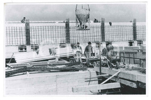 Fotografia d epoca originale 1958 ? GINEVRA Costruzione del CERN  Cantiere  Foto 15x10 cm 2 1