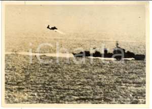 Fotografia d'epoca originale 1943 CANALE DI SICILIA WW2 Aerosilurante attacca navi da guerra angloamericane 1