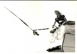 Fotografia d epoca originale 1965 MONACO Principessa Grace tiene a battesimo il 41Â° CARAVELE AIR FRANCE Foto 1