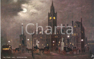 Cartolina originale da collezione 1930 MANCHESTER by Night the TOWN HALL FP NV illustrata 1