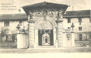 Cartolina originale da collezione 1920 ca CERTOSA DI PAVIA Veduta dell'ingresso *Cartolina postale FP NV 1