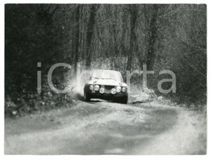Fotografia d epoca originale 1970 ca RALLY Lancia Fulvia CoupÃ© durante gara nel bosco Foto JOLLY CLUB 1