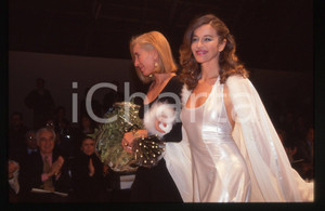 35mm vintage slide* 1995 MODA Chiara BONI Sfilata- Eva Robbins-2