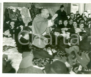 Fotografia d epoca originale 1940 MILANO Card. Ildefonso SCHUSTER inaugura mostra dei missionari Fotografia 1