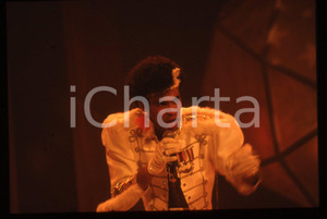35mm vintage slide* 1980ca MUSICA Bobby FARRELL durante un'esibizione (1)