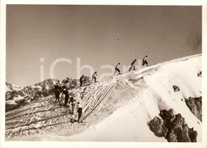 Fotografia d'epoca originale 1939 CORTINA Sciatori nuovo impianto sciistico FALORIA 1