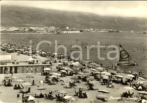 Cartolina originale da collezione 1963 MANFREDONIA FG La spiaggia di SIPONTO Animata FG 1