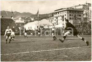 Fotografia d epoca originale 1940 circa GENOVA Parata del portiere Claudio CERESOLI Foto 1