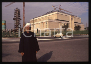 35mm vintage slide* 1990ca ROMA Muhammad Nur al-Din Isma'il presso la Moschea 10