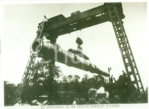 Fotografia d epoca originale 1942 GERMANIA WW2 Montaggio di un grosso mortaio tedesco Fotografia 1