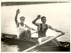 Fotografia d'epoca originale 1936 MILANO Canotaggio Vincitori gara a due Camp. Naz. 1