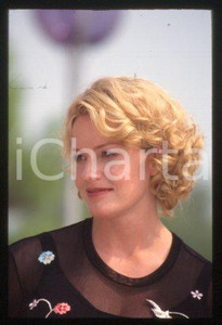 35mm vintage slide* 1997 CINEMA Portrait of american actress Elisabeth SHUE (5)