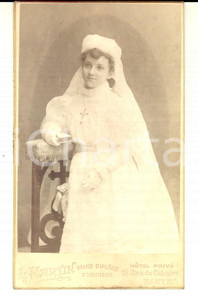 Fotografia d epoca originale 1910 ca NANTES FRANCE Ritratto di bambina alla Prima Comunione Foto L. MARTIN 1