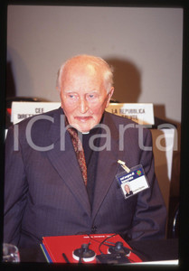 35mm vintage slide* 1995 RIMINI Monsignore Andrea SPADA a un convegno (5)