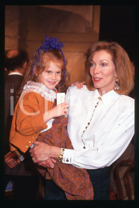 35mm vintage slide* 1993 ca CINEMA Actress Jaime Lyn BAUER with a child (6)