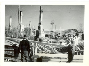 Fotografia d epoca originale 1942 CARELIA WW2 Ricostruzione case distrutte da esercito RUSSIA Fotografia 1