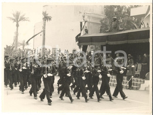Fotografia d epoca originale 1936 TRIPOLI LIBIA Italo BALBO passa in rassegna marinaretti per Decennale ONB 1