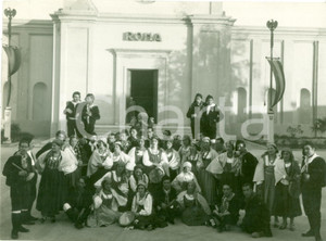 Fotografia d epoca originale 1935 TRIPOLI LIBIA Cori di VAL D ANAPO al Padiglione ROMA Fiera Campionaria 1