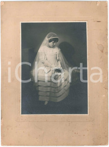 Fotografia d epoca originale 1930 ca PIACENZA Ritratto di bambina alla Prima Comunione Foto G. CROCE 25x33 1