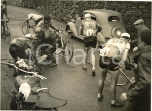 1954 CICLISMO MILANO-SANREMO Caduta in gruppo a OVADA - Foto 18x13 cm