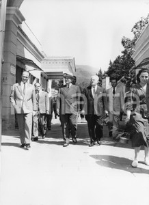 Fotografia d epoca originale 1958 GENOVA Arrivo di Harry TRUMAN al Cimitero di Staglieno  Foto 18x24 cm 1