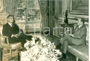 Fotografia d epoca originale 1984 PARIS Jean LECANUET a colloquio con FranÃ§ois MITTERRAND Fotografia 1
