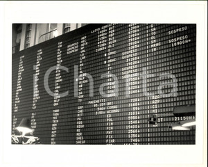 Fotografia d epoca originale 1987 MILANO Tabellone della Borsa Italiana Foto 25x20 1
