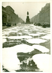 Fotografia d epoca originale 1938 BERLIN Ornamenti di neve sul viale di UNTER DEN LINDEN Fotografia 1