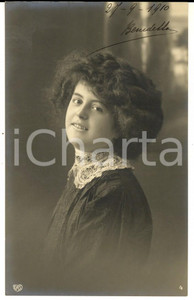 Cartolina originale da collezione 1910 Giovane donna con colletto di pizzo Cartolina VINTAGE Benedetto BONELLI 1