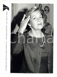Fotografia d epoca originale 1996 ROMA Ritratto di Carla MAZZUCA senatrice LISTA DINI Foto 17x24 cm 1
