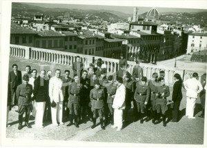 Fotografia d epoca originale 1938 FIRENZE Missione Mancese visita Palazzo PITTI e Galleria UFFIZI Fotografia 1