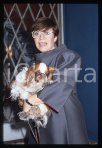 35mm vintage slide* 1995ca SPETTACOLO Franca VALERI Ritratto con cane (3)