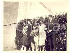 Fotografia d epoca originale 1932 ALCALA  ES Lucas RIVERO in compagnia di amiche Fotografia 11x8 cm 1