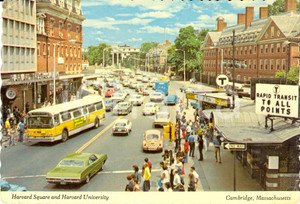 Cartolina originale da collezione 1981 CAMBRIDGE (USA) HARVARD University and Square *Cartolina ANIMATA FG VG 1