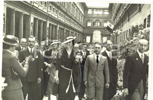 Fotografia d epoca originale 1937 FIRENZE UFFIZI Maria JosÃ© visita Mostra Toscana di Piante e Fiori Foto 1