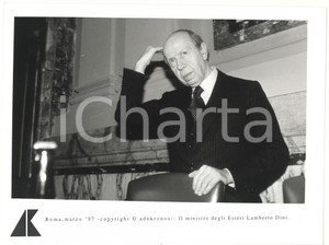 Fotografia d epoca originale 1997 ROMA Ritratto del ministro degli Esteri Lamberto DINI Fotografia 24x17 cm 1
