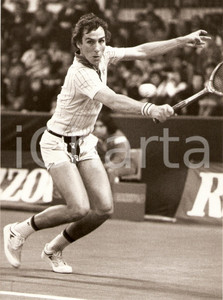 Fotografia d epoca originale 1978 MILANO Ramazzotti Tennis Cup Dick STOCKTON durante un match Fotografia 1