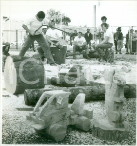 Fotografia d epoca originale 1988 MULHOUSE F Falegnami al lavoro alle JournÃ©es d Octobre Fotografia 1