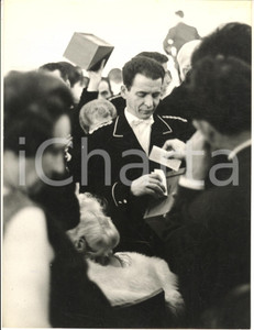 1963 FESTIVAL DI SANREMO Il pubblico alla votazione - Fotografia 18x24 cm