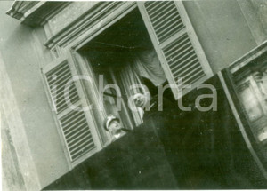 Fotografia d epoca originale 1936 MILANO Vittorio Emanuele III  a Palazzo Reale per la Fiera Campionaria FOTO 1