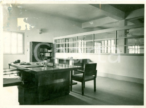 Fotografia d epoca originale 1937 TRIPOLI LIBIA Interno di un palazzo di uffici coloniali Foto DANNEGGIATA 1
