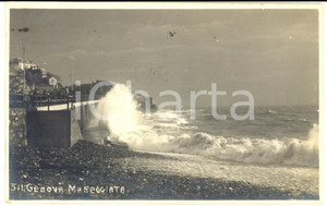 Cartolina originale da collezione 1923 GENOVA Mareggiata sulla spiaggia Cartolina ANIMATA FP VG ed. ELIOS 1