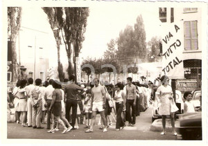 1971 RIVANAZZANO TERME (PV) Trofeo TOTAL Rally Club Oltrepò Pubblico *Fotografia