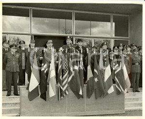 Fotografia d epoca originale 1953 MARLYLEROI F SHAPE Second Anniversary Matthew RIDGWAY s address Photo 1
